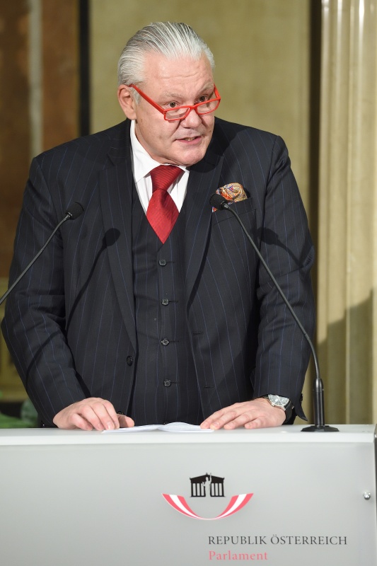 Johann Golob, Pressestelle Landespolizeidirektion Wien am Rednerpult