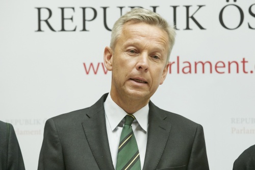 Nationalratsabgeordneter Reinhold Lopatka (V) am Wort
