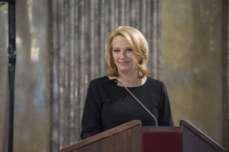 Nationalratspräsidentin Doris Bures (S) am Rednerpult