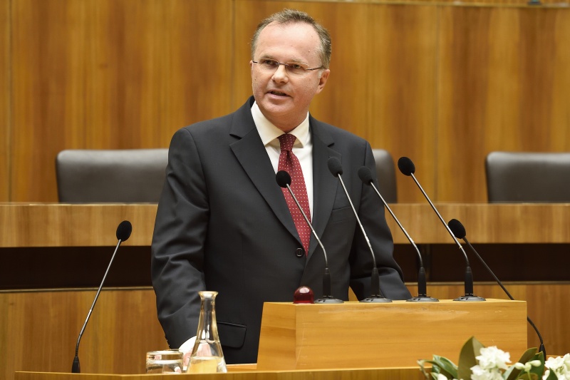 Volksanwalt Günther Kräuter bei seiner Ansprache