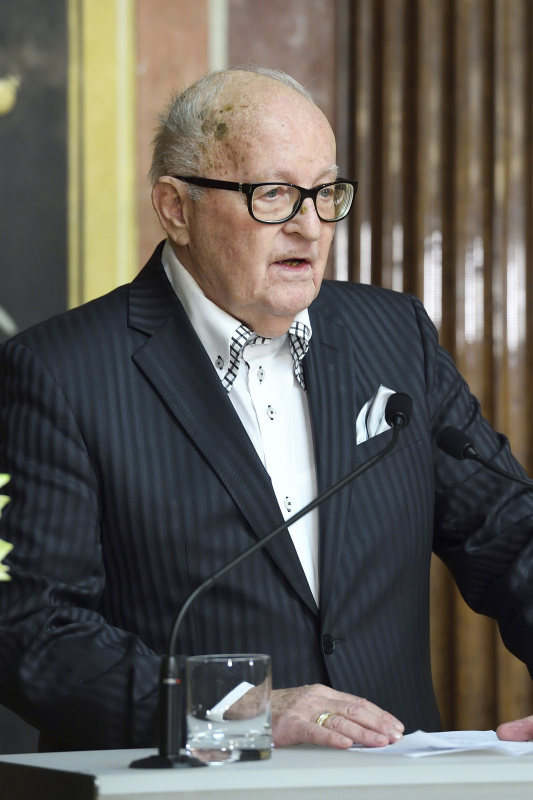 Manfried Welan bei seiner Laudatio