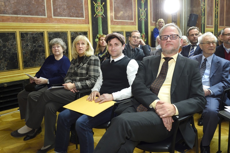 Von links: Ministerin a.D. Eleonora Hostasch, Bundesratsvizepräsidentin Ingrid Winkler (S), Mario Friedwagner, Klaus Unterberger, ORF