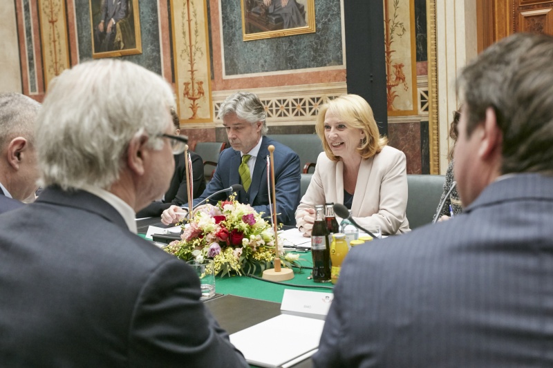 Nationalratspräsidentin Doris Bures (S) während der Aussprache