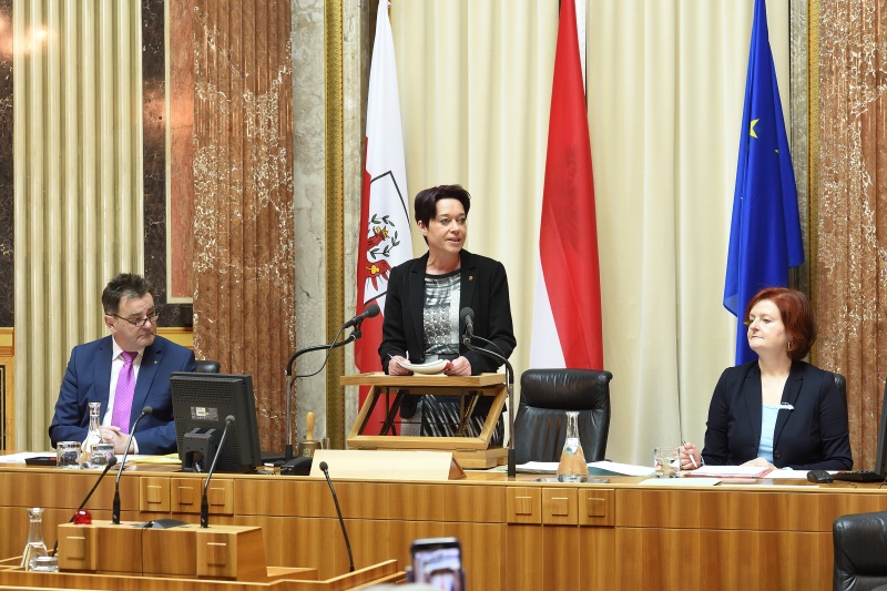 Antrittsrede von Bundesratspräsidentin Sonja Ledl-Rossman (V)