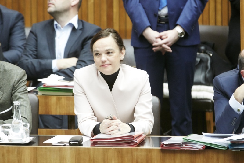 Bildungsministerin Sonja Hammerschmid (S)