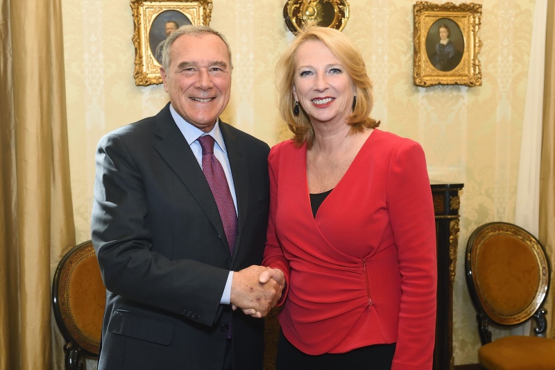 Arbeitsgespräch mit dem Senatspräsidenten Pietro Grasso. Von links: Senatspräsident Pietro Grasso, Nationalratspräsidentin Doris Bures (S)