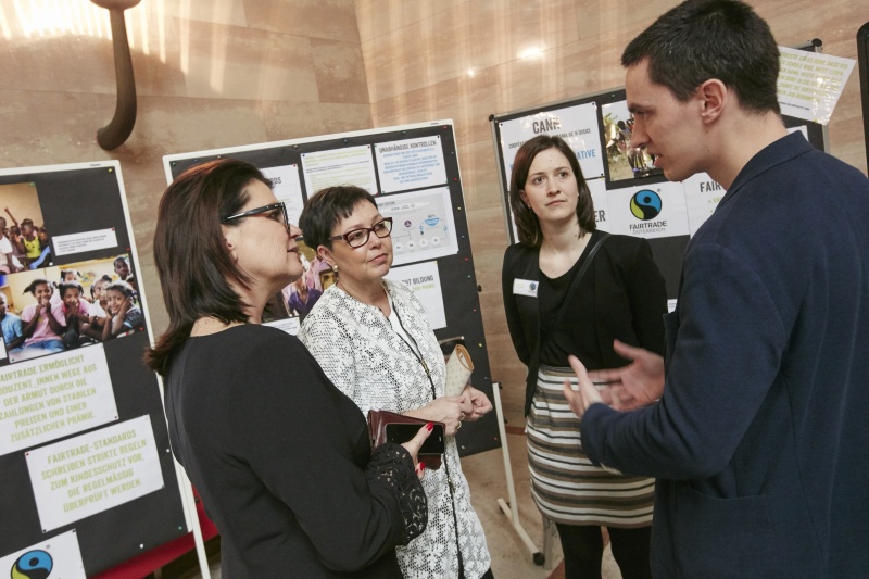 von links: Nationalratsabgeordnete Elisabeth Pfurtscheller (V),  Nationalratsabgeordnete Claudia Durchschlag (V), Elisabeth Wallner Fairtrade Österreich und Elisabeth Wallner Fairtrade Österreich