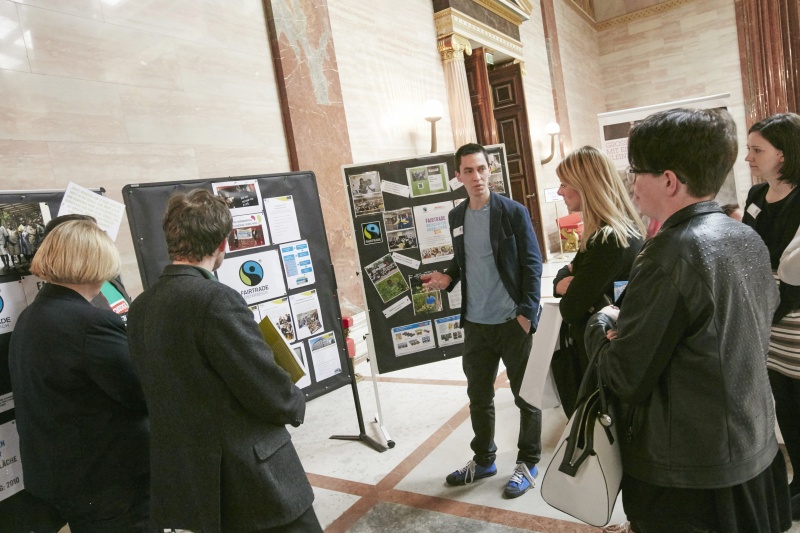 Vortrag von Florian Ablöscher Fairtrade Österreich