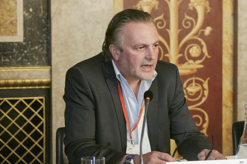 Gerald Möderl Gesundheits- und Krankenpfleger