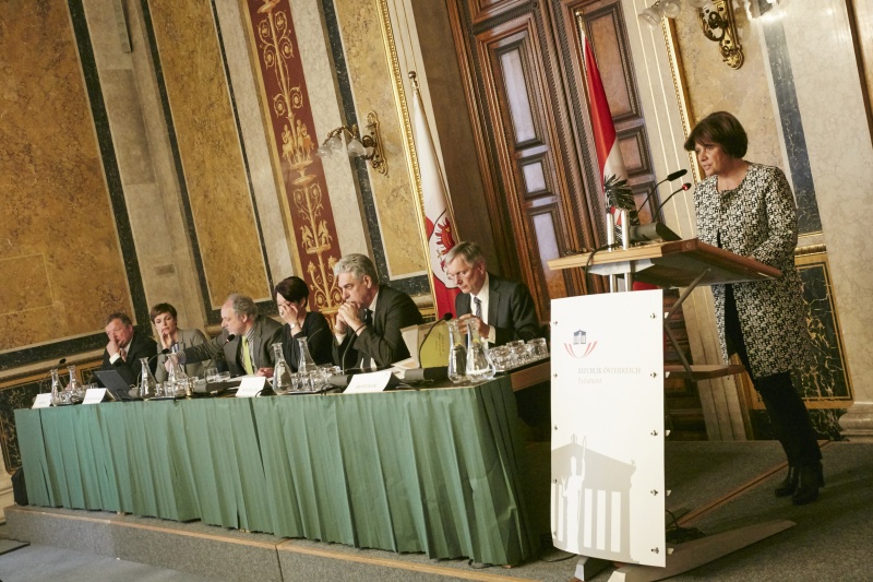 Wortmeldung von  Bundesrätin Renate Anderl (S)