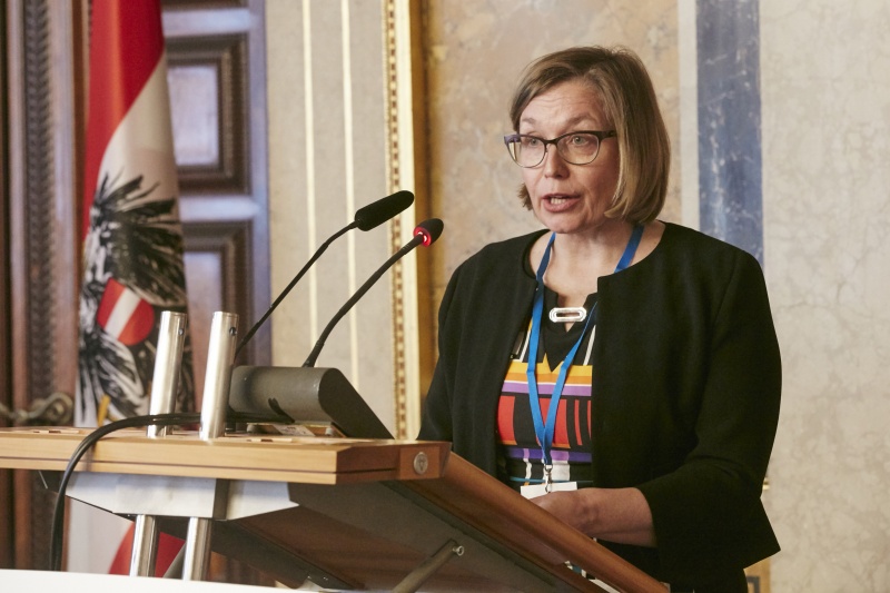 Wortmeldung von Leena Pelttari Hospiz- und Palliativforum