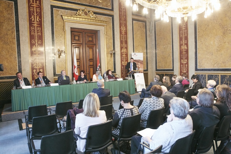 Wortmeldung von Bundesrat Bernhard Rösch (F)