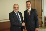 Von links: Außenminister von Montenegro Srdan Darmanovic und Bundesratvizepräsident Ernst Gödl (V)