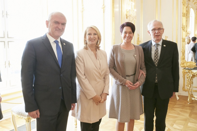 von links: Präsident der Bulgarischen Nationalversammlung Dimitar Borisov Glavchev, Nationalratspräsidentin Doris Bures (S), Bundesratspräsidentin Sonja Ledl-Rossmann (V) und Präsident des Estnischen Riigikogu Eiki Nestor