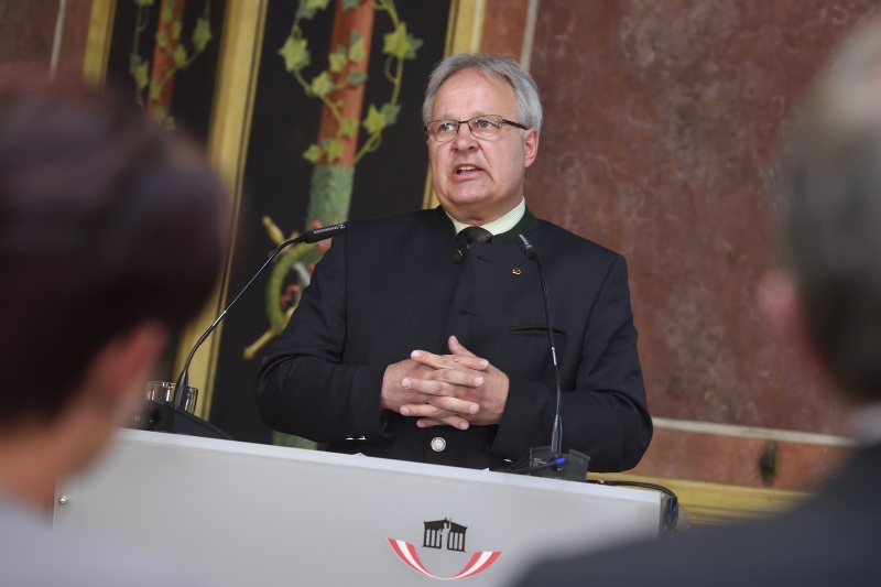 Einleitende Worte durch den Nationalratsabgeordneten Hermann Gahr (V)