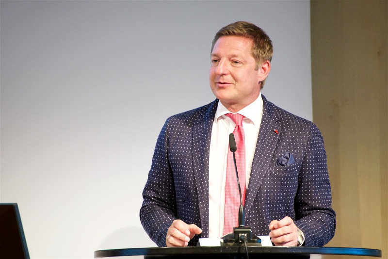 Welcome address by Mr. Günther Albel, Mayor of Villach