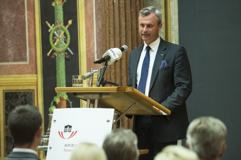 Dritter Nationalratspräsident Norbert Hofer (F) am Rednerpult