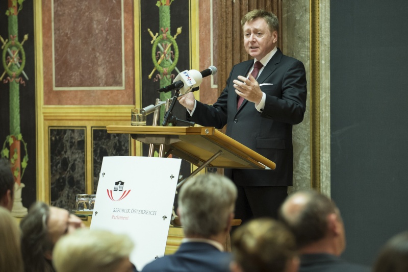 Am Rednerpult Nationalratsabgeordneter Andreas Karlsböck (F)