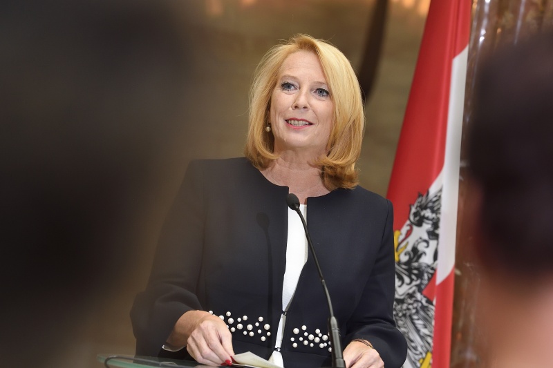 Begrüßung der Gäste durch Nationalratspräsidentin Doris Bures (S)