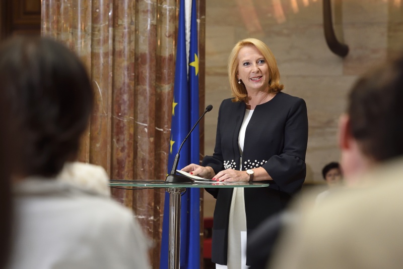 Begrüßung der Gäste durch Nationalratspräsidentin Doris Bures (S)