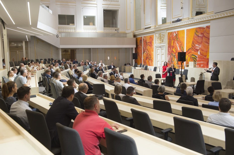 Blick Richtung VeranstaltungsteilnehmerInnen