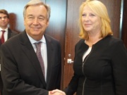 Von rechts: Nationalratspräsidentin  Doris Bures (S) und UN Generalsekretär António Guterres