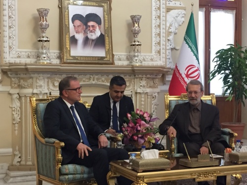 Zweiter Nationalratspräsiden Karlheinz Kopf (v) (links) und der iranische Parlamentspräsident Ali Larijani während der Aussprache
