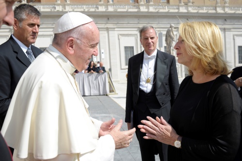 Audienz von Nationalratspräsidentin Doris Bures bei Papst Franziskus in Rom