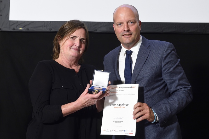 Preisträgerin Carla Kogelman und Jurymitglied