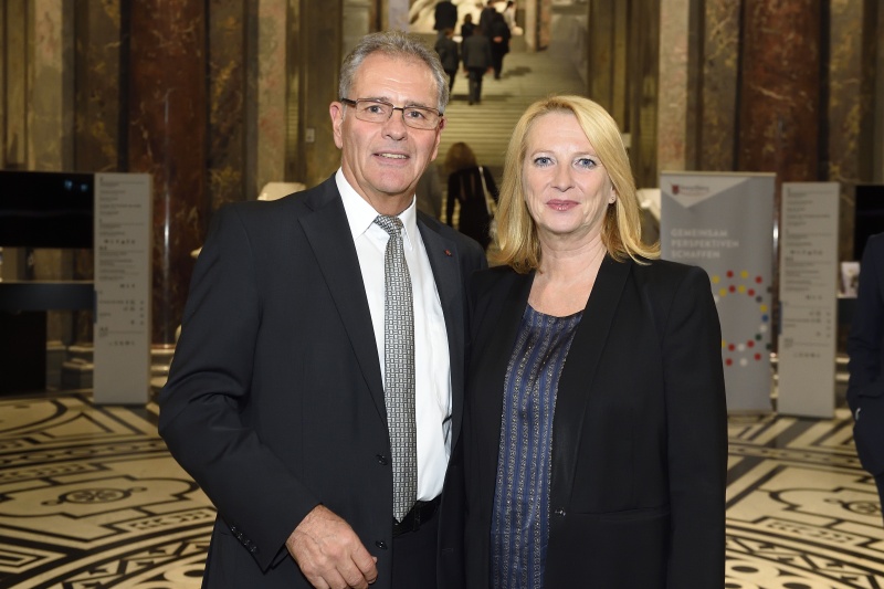 Von links: Bundesratspräsident Edgar Mayer (V) und Nationalratspräsidentin Doris Bures (S)
