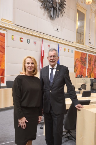 Von links: Nationalratspräsidentin Doris Bures (S), Bundespräsident Alexander Van der Bellen