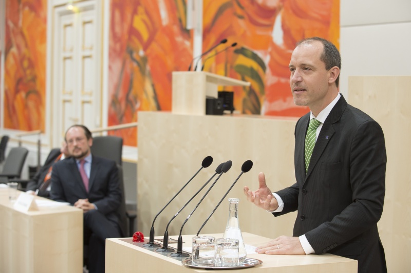 Am Rednerpult: Leiter der Vertretung der Europäischen Kommission in Wien Jörg Wojahn