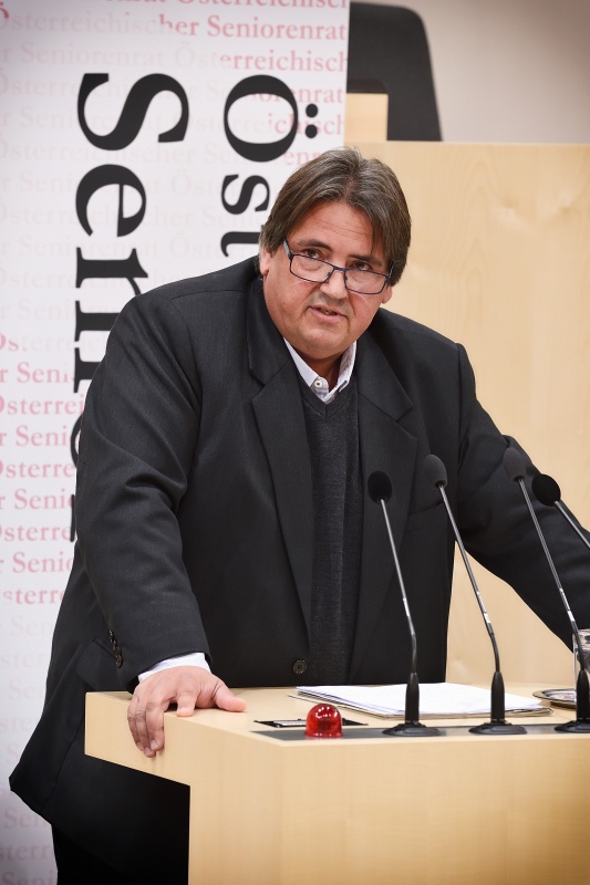 Nationalratsabgeordneter Josef Muchitsch (S) am Wort