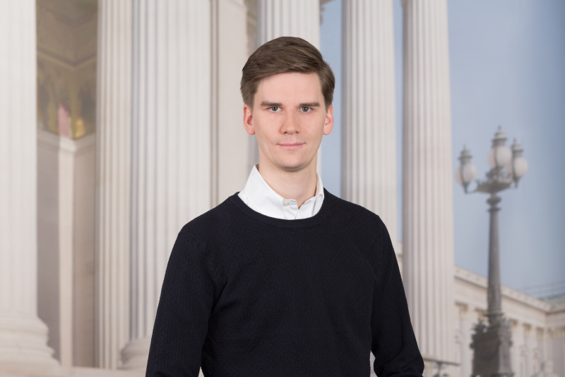 Douglas Hoyos-Trauttmansdorff