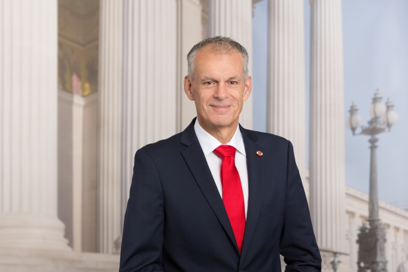 Maximilian  Unterrainer