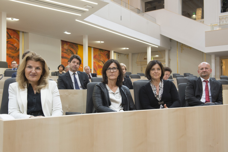 Von links: Bundesratsvizedirektorin Alice Alsch-Harrant, Carola  Purtscher, ORF Journalistin Ingrid Thurnher, ORF-III-Programmgeschäftsführer Peter Schöber