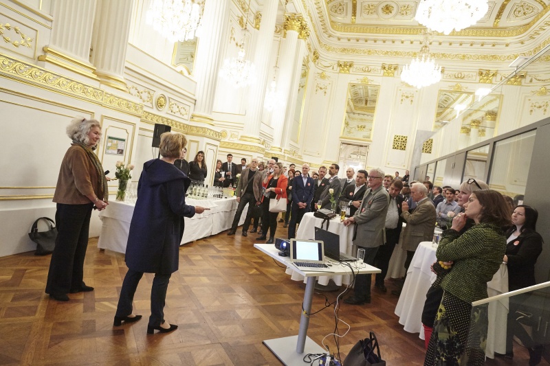 Begrüßung durch Parlamentsvizedirektorin Susanne Janistyn-Novák