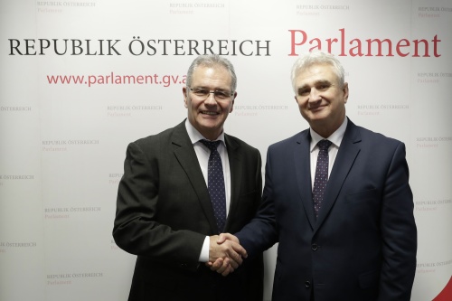 von links:  Bundesratspräsident Edgar Mayer (V), tschechische Senatspräsident Milan Stech