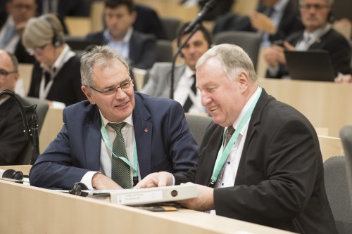 Von links: Bundesratspräsident Edgar Mayer (V), Präsident Ausschuss der Regionen Karl-Heinz Lambertz