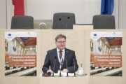 Am Rednerpult: Jörg Kubitzki, Chairman of the Committee for Europe, Culture and Media of State Parliament of Thuringia
