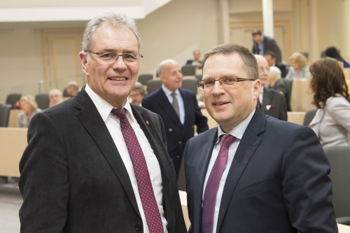 Von links: Bundesratspräsident Edgar Mayer (V), Klubobmann August Wöginger (V)