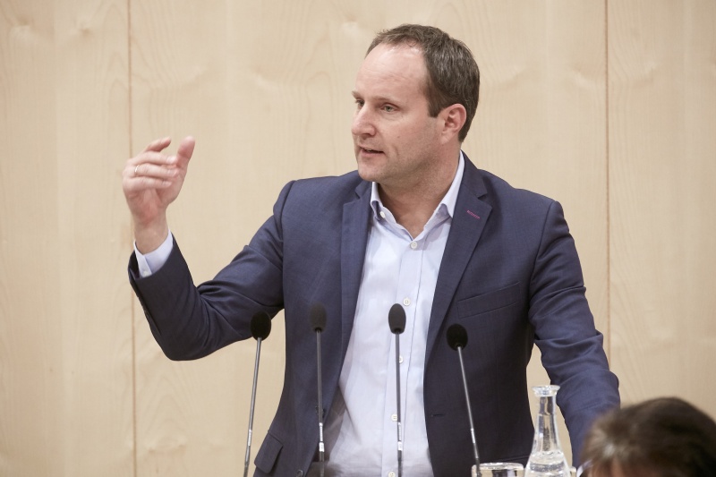 Klubobmann Matthias Strolz (N)