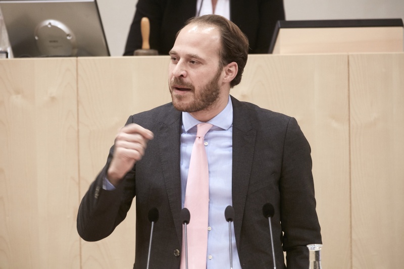 Nationalratsabgeordneter Nikolaus Scherak (N)