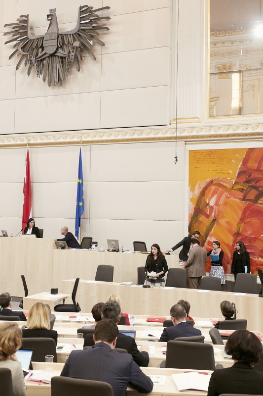 Staatsekretärin Muna Duzdar (S)