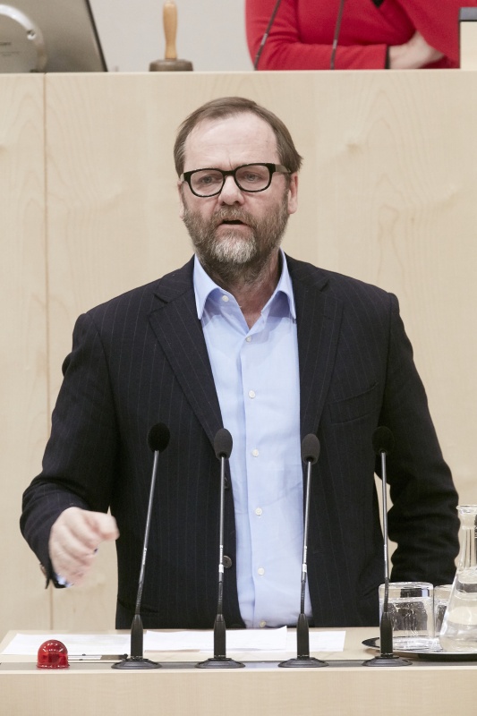 Nationalratsabgeordneter Josef Schellhorn (N)