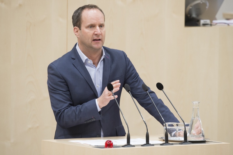 Klubobmann Matthias Strolz (N)
