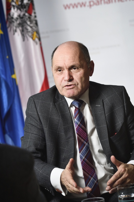 Nationalratspräsident Wolfgang Sobotka (V) im Gespräch