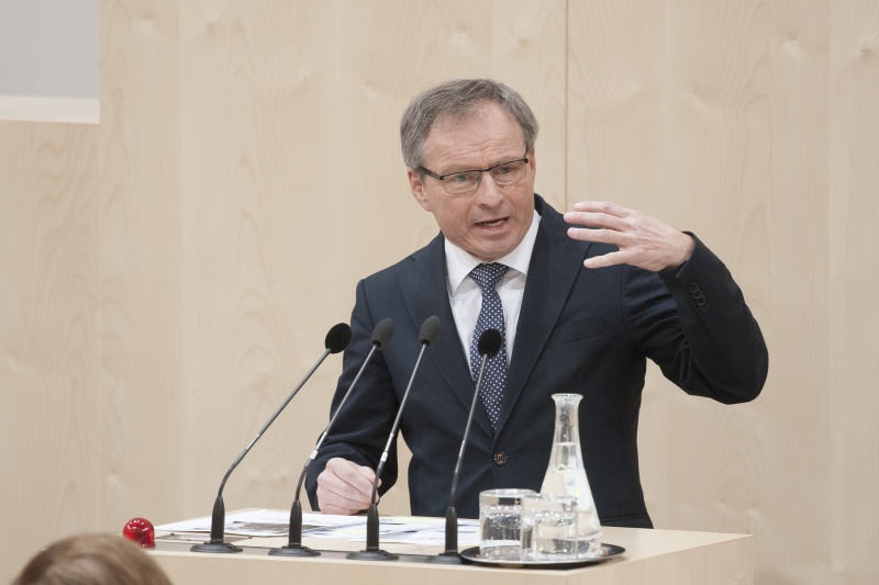 Am Rednerpult: Nationalratsabgeordneter Wolfgang Klinger (F)