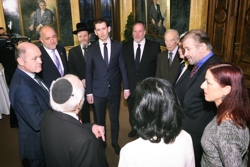 Zusammentreffen mit Zeitzeugen