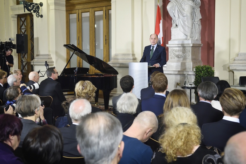 Nationalratspräsident Wolfgang Sobotka (V) bei seiner Ansprache
